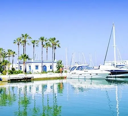 Apartamento Sidney * Эстепона