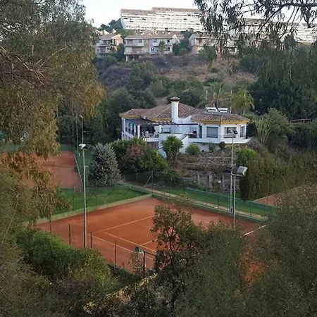 Отель Apartamento Sidney *